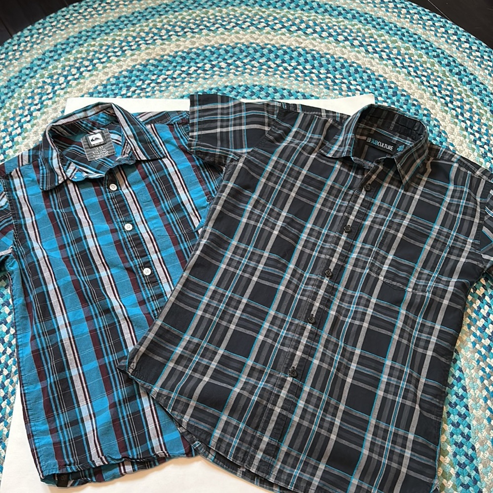 Quiksilver & Sub Culture Blue short sleeve plaid bottom downs